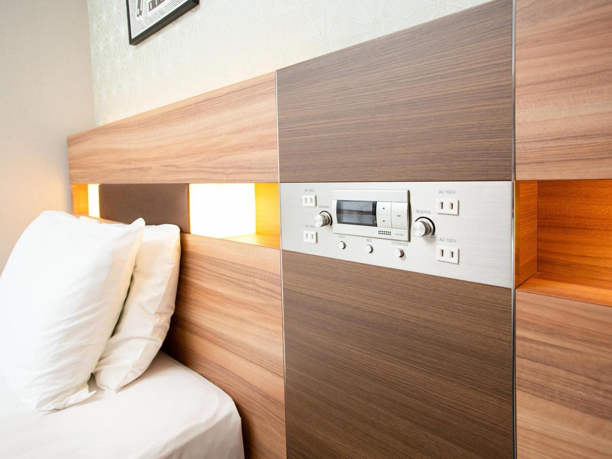 Comfort Era Higashi Kanda Hotel 3*